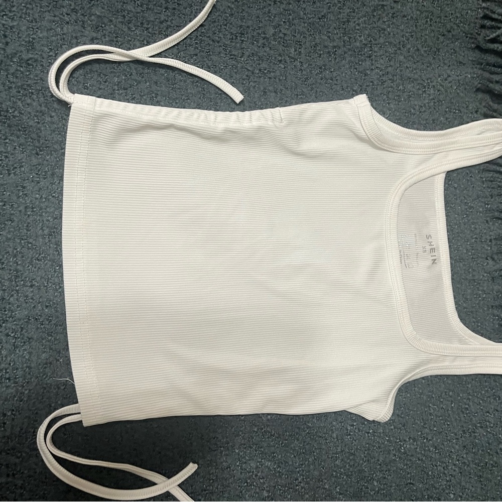 SHEIN White Ribbed Tank Top